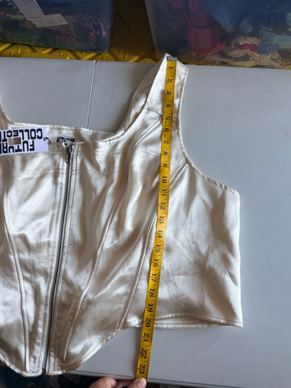 FUTURE COLLECTIVE Kahlana Barfield Satin Cream Zip-Up Corset.
Size 24W/26W - Picture 6 of 15